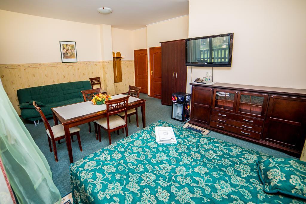 Zajazd Polonez Rzeszów Habitación foto